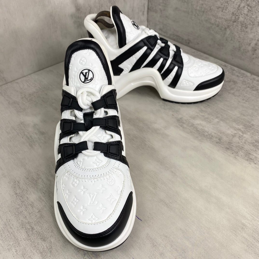 Louis Vuitton Arklight "White-Black"