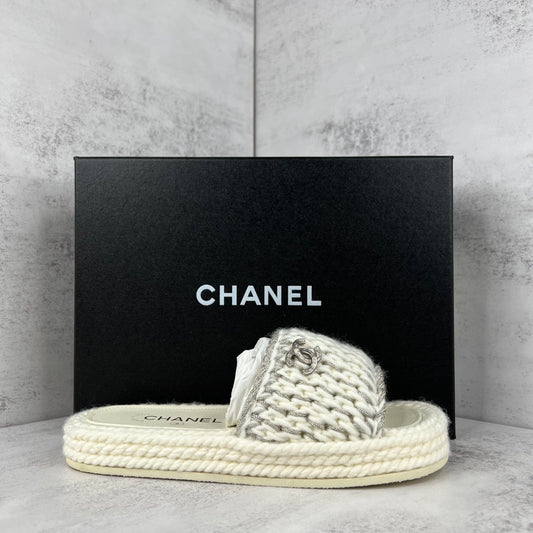 Chanel Slides "White-Silver"