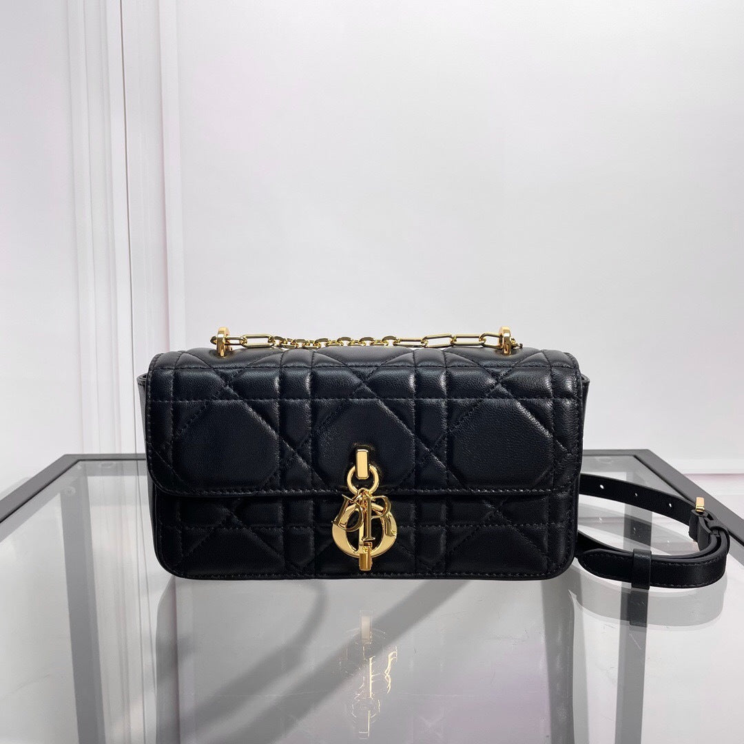 Dior Miss Daisy Mini Bag