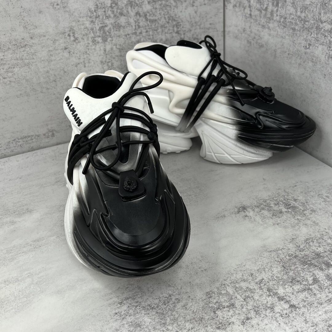 Balmain Unicorn "White-Black Gradient"