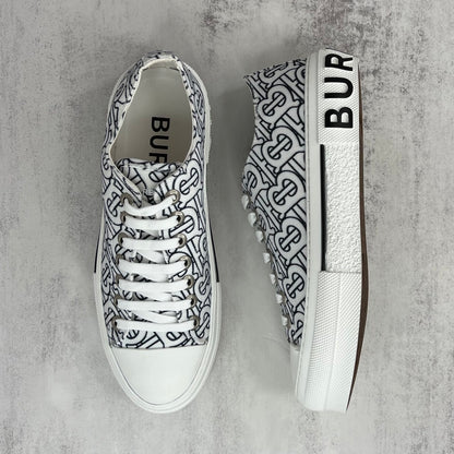 Burberry Gabardine "White-Black Monogram"