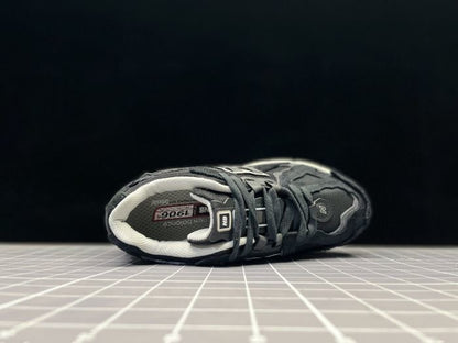 New Balance 1906R “Black-Grey”