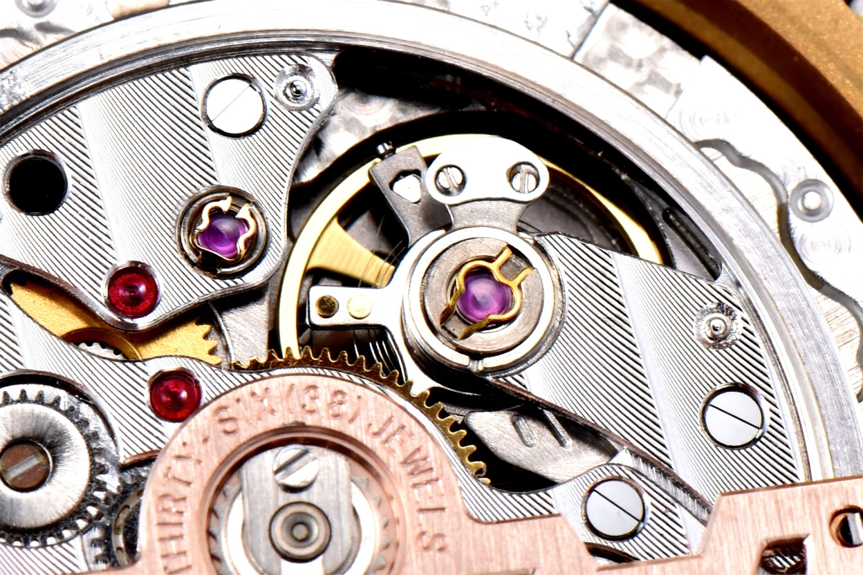Audemars Piguet Royal Oak 41mm Perpetual Calendar Gold Blue Dial