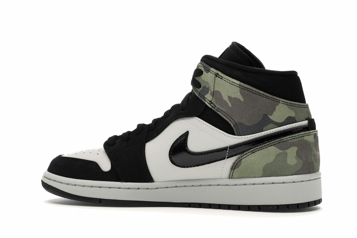 Air Jordan 1 Mid "Camo"