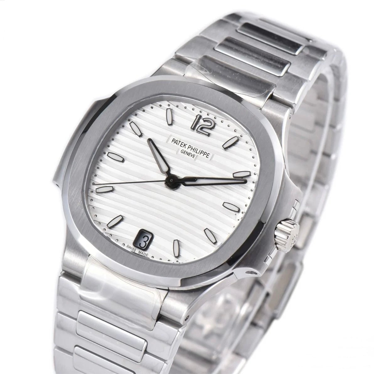 Patek Philippe Nautilus Ladies 35.2mm White Dial