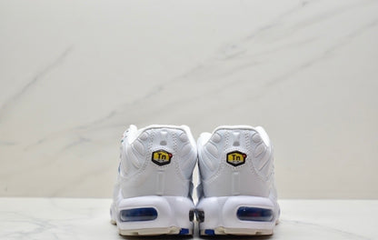 Nike Air VaporMax Plus “White Triple Logo”