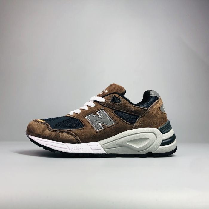 New Balance 990 “Brown-Black-Grey”