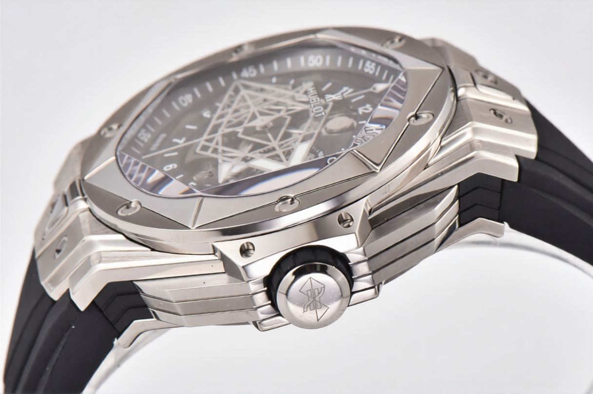 Hublot Big Bang Sang Bleu II Chrono 45mm Black Rubber Strap Black Dial