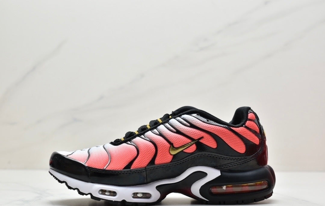 Nike Air VaporMax Plus "Salmon-Grey"