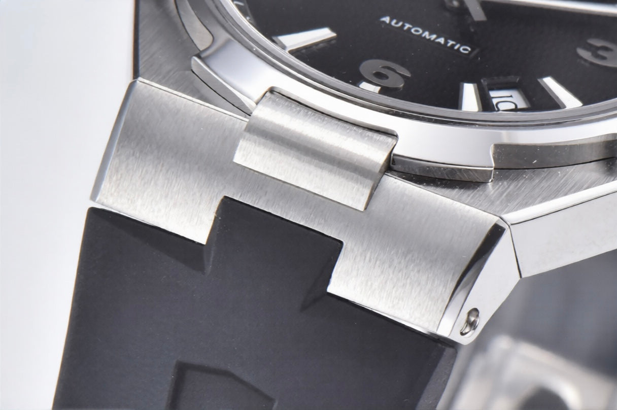 Vacheron Constantin Overseas 42mm Black Rubber Strap Black Dial
