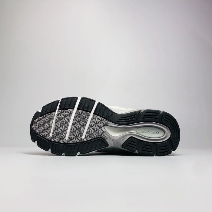 New Balance 990 “Beige-Green”