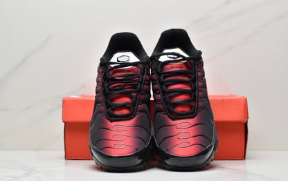 Nike Air VaporMax Plus "Black-Red"