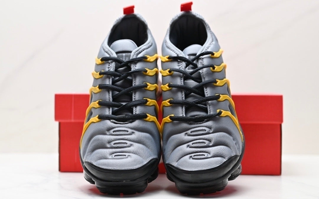 Nike Air VaporMax Plus “Grey-Yellow-Black”