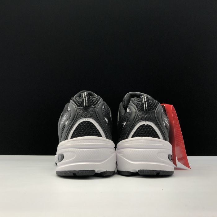 New Balance 530 “Black-White”