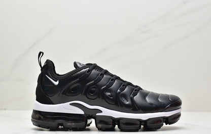 Nike Air VaporMax Plus “Black-White”