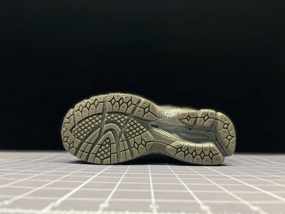 New Balance 1906R “Khaki”