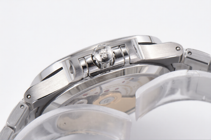 Patek Philippe Nautilus Ladies 35.2mm Blue Dial