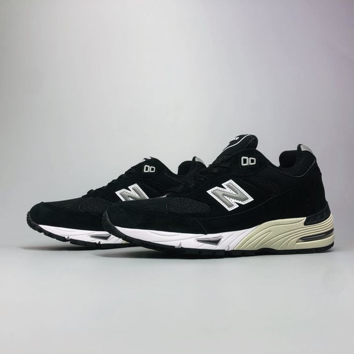 New Balance 991 “Black-Grey”