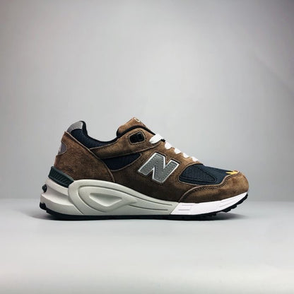 New Balance 990 “Brown-Black-Grey”