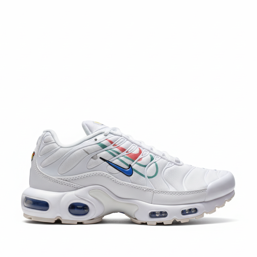 Nike Air VaporMax Plus “White Triple Logo”