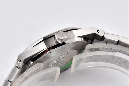 Audemars Piguet Royal Oak 33mm White Dial