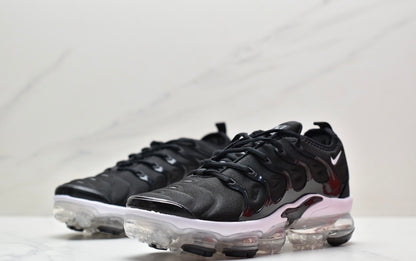 Nike Air VaporMax Plus “Black-White”