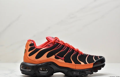 Nike Air VaporMax Plus “Black-Orange-Red”
