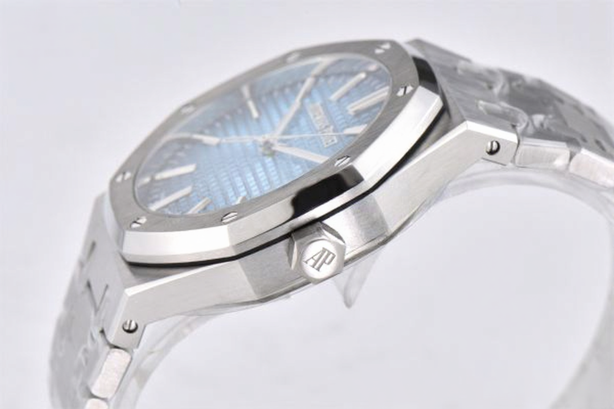 Audemars Piguet Royal Oak 41mm Ice Blue Dial