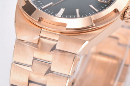 Vacheron Constantin Overseas 41mm Rose Gold Bracelet Green Dial