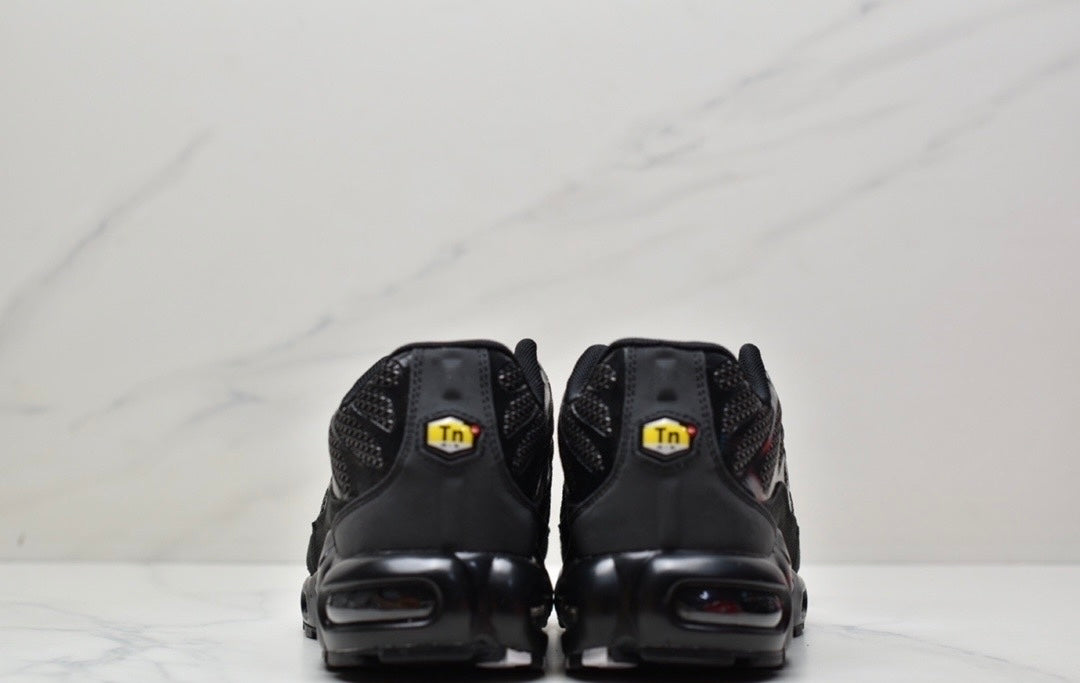 Nike Air VaporMax Plus "Black"