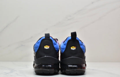 Nike Air VaporMax Plus “Black-Pink-Blue”