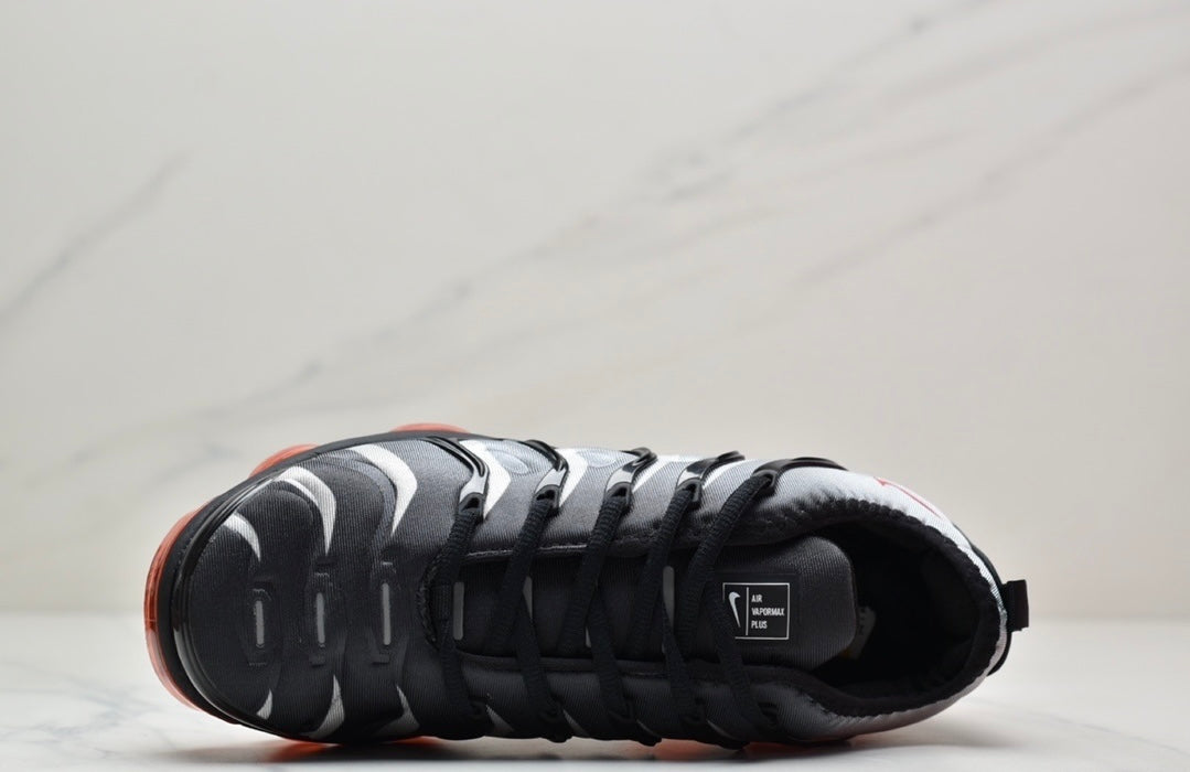 Nike Air VaporMax Plus “Black-Grey-Orange”