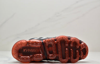 Nike Air VaporMax Plus “Black-Grey-Orange”