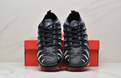 Nike Air VaporMax Plus “Black-Grey-Orange”