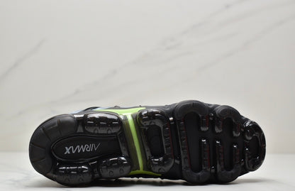 Nike Air VaporMax Plus “Black-Grey-Green”
