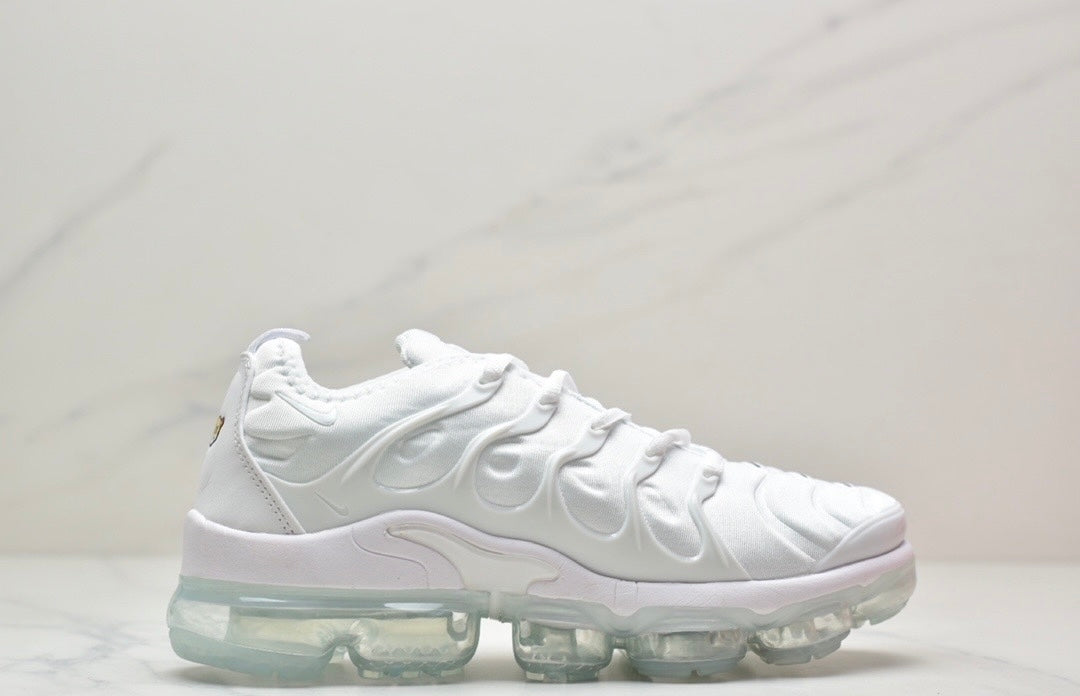 Nike Air VaporMax Plus “White”