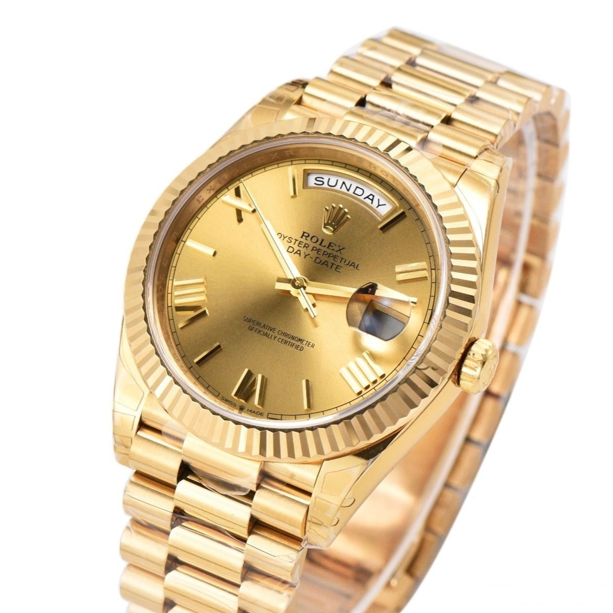 Rolex Day Date 40mm Yellow Gold President Bracelet Gold Roman Dial