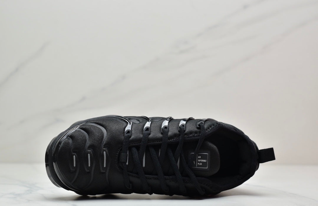 Nike Air VaporMax Plus “Black”