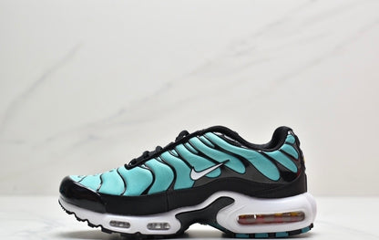 Nike Air VaporMax Plus “Black-White-Turquoise”