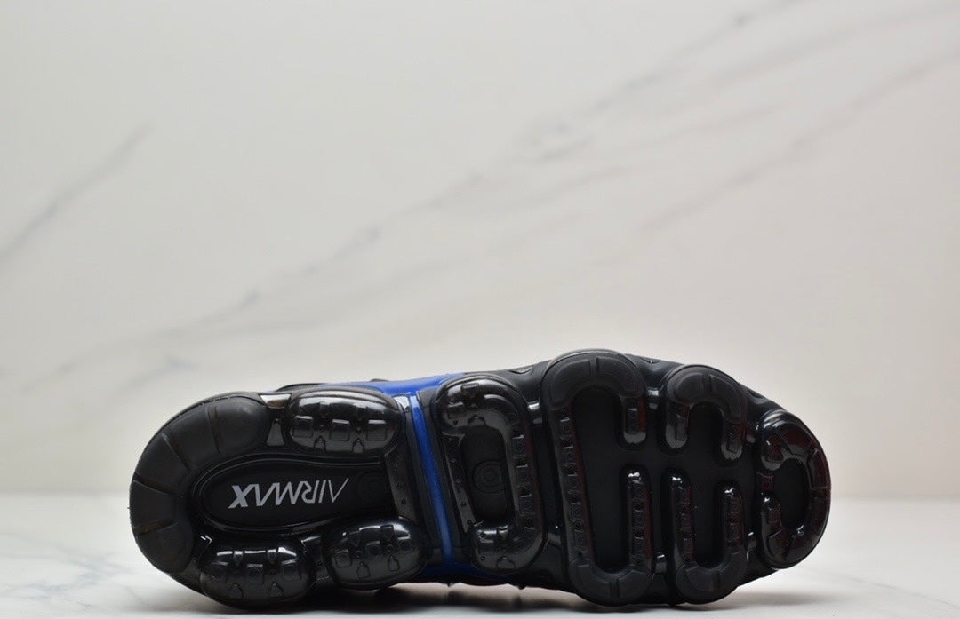 Nike Air VaporMax Plus “Black-Pink-Blue”