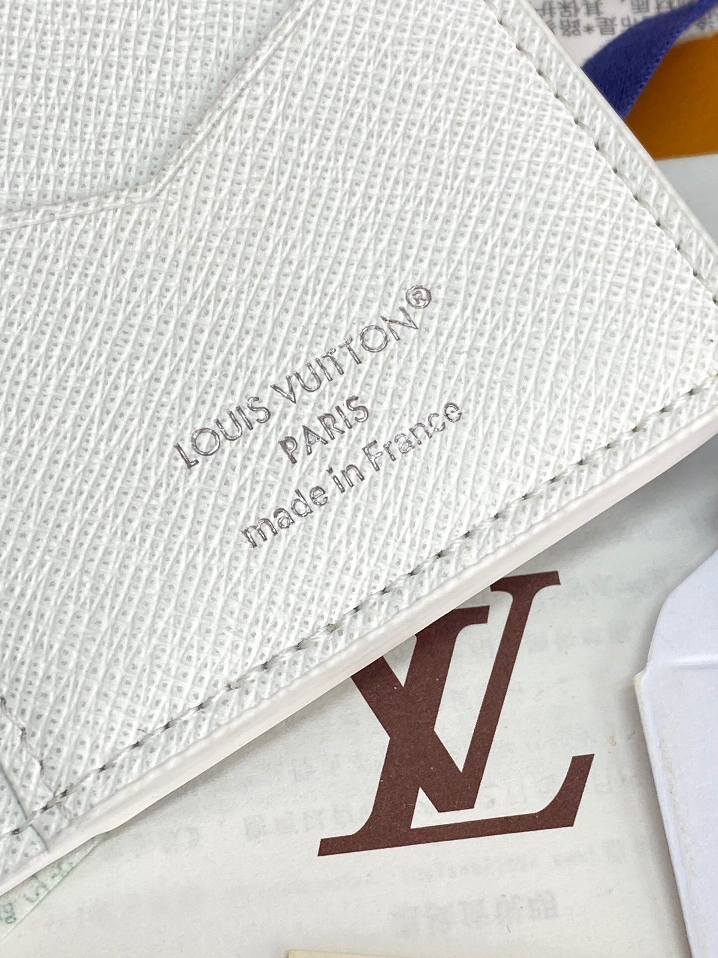 Louis Vuitton Pocket Organizer "White"