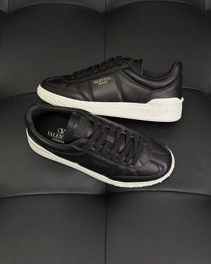 Valentino Upvillage Sneakers "Black"