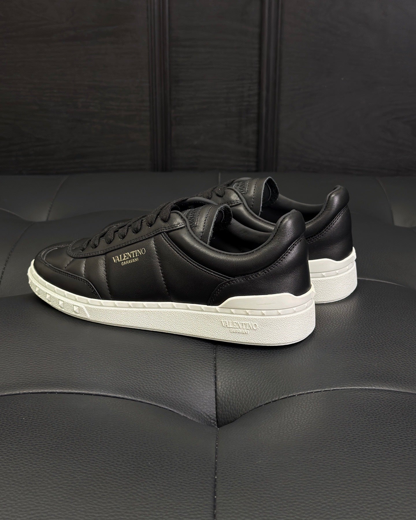 Valentino Upvillage Sneakers "Black"