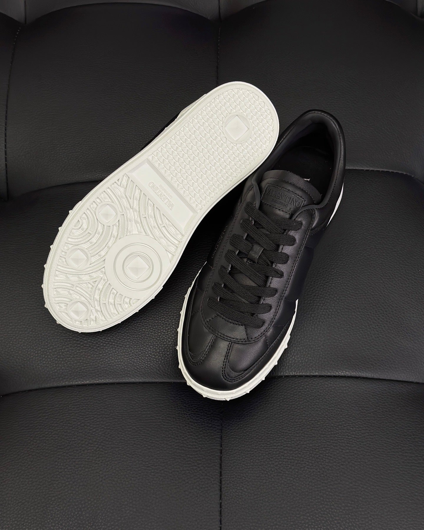Valentino Upvillage Sneakers "Black"