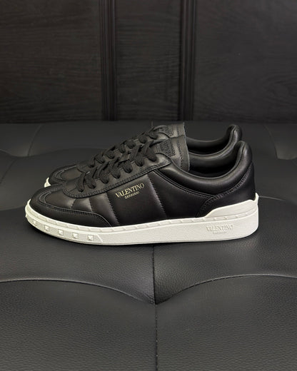 Valentino Upvillage Sneakers "Black"