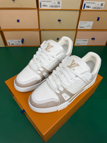 Louis Vuitton LV Trainers "Beige-White"
