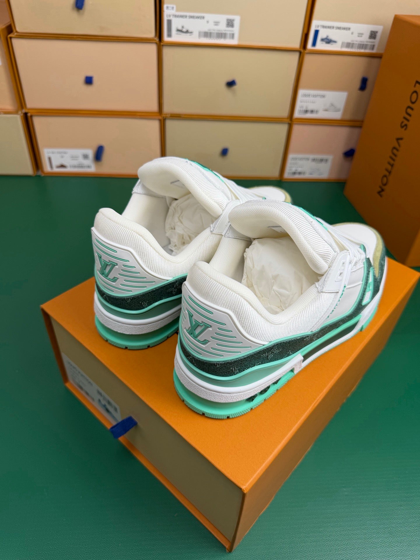 Louis Vuitton LV Trainers "Green-White"