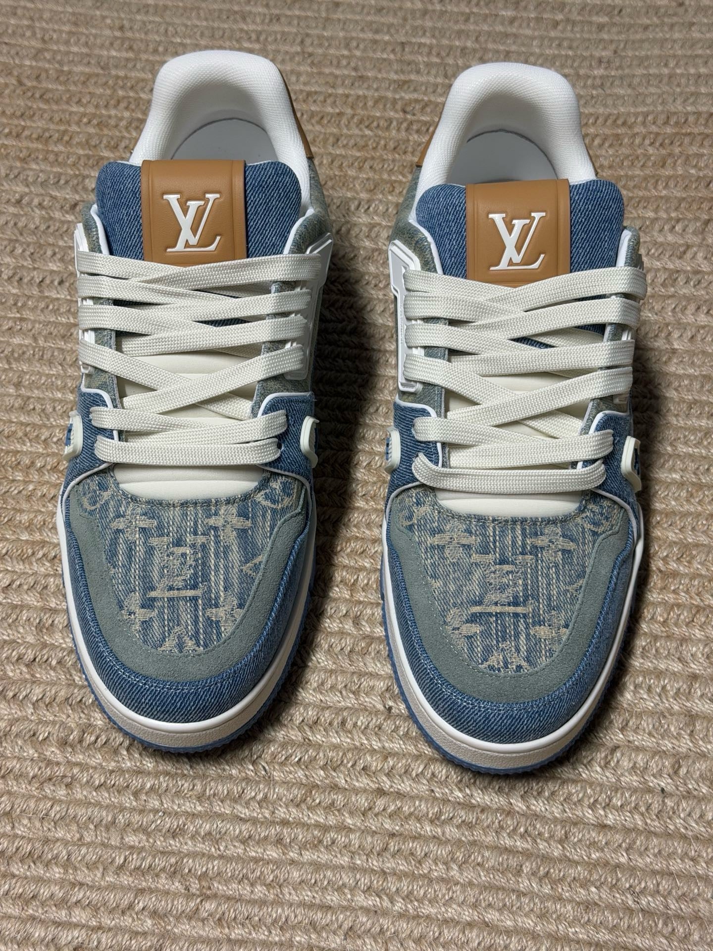 Louis Vuitton LV Trainers "Blue Denim-Brown"