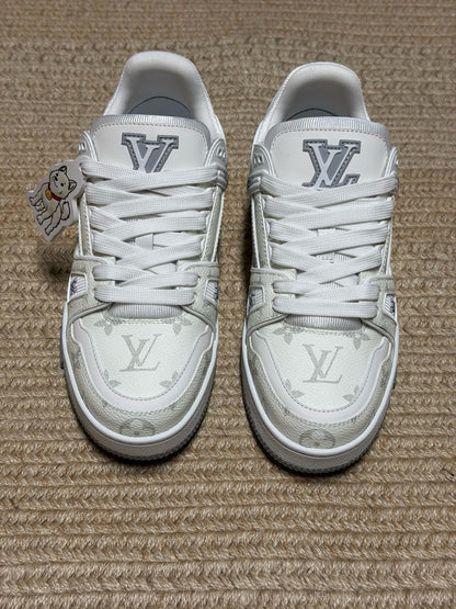 Louis Vuitton LV Trainers "White Monogram"