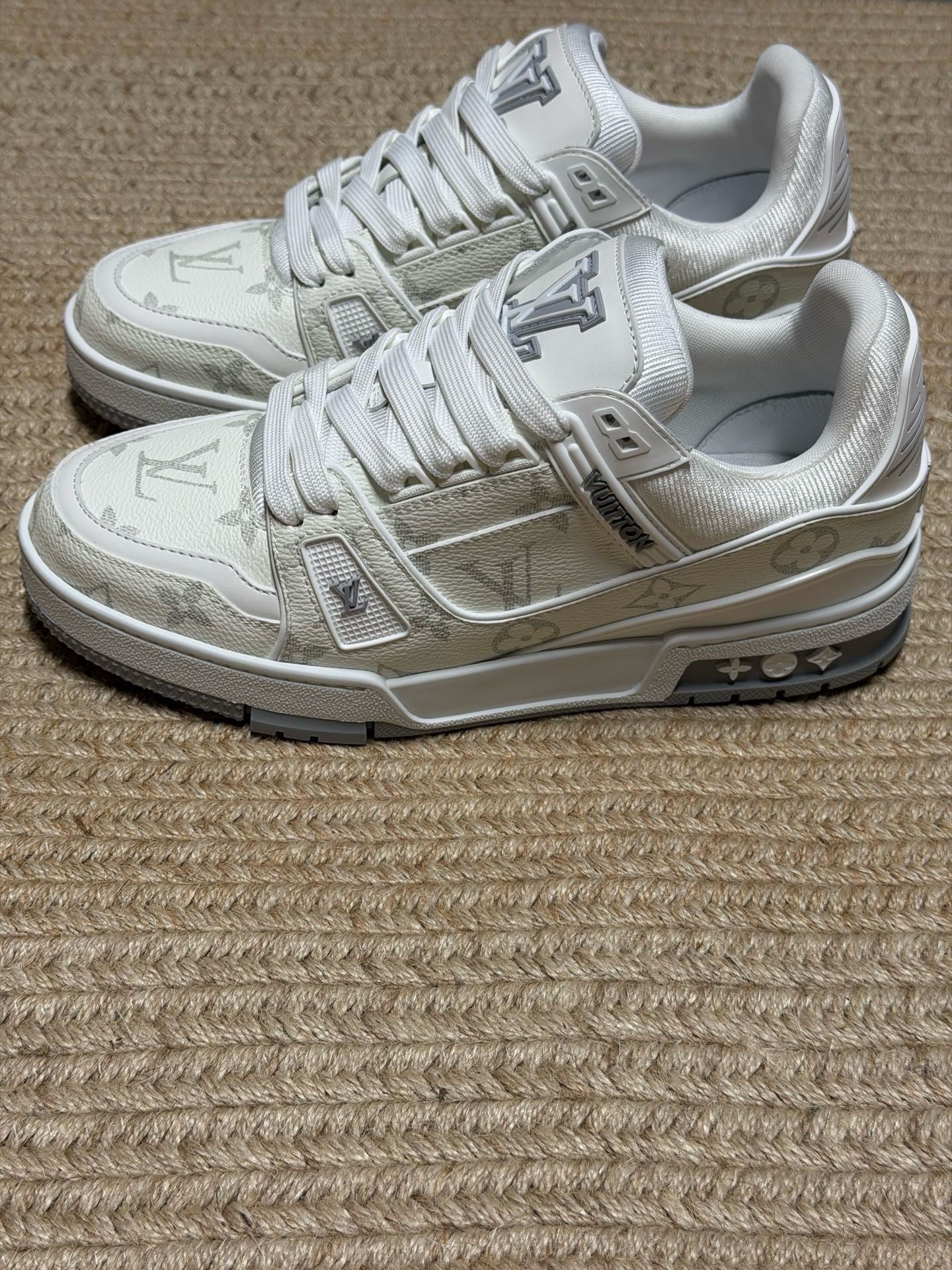 Louis Vuitton LV Trainers "White Monogram"
